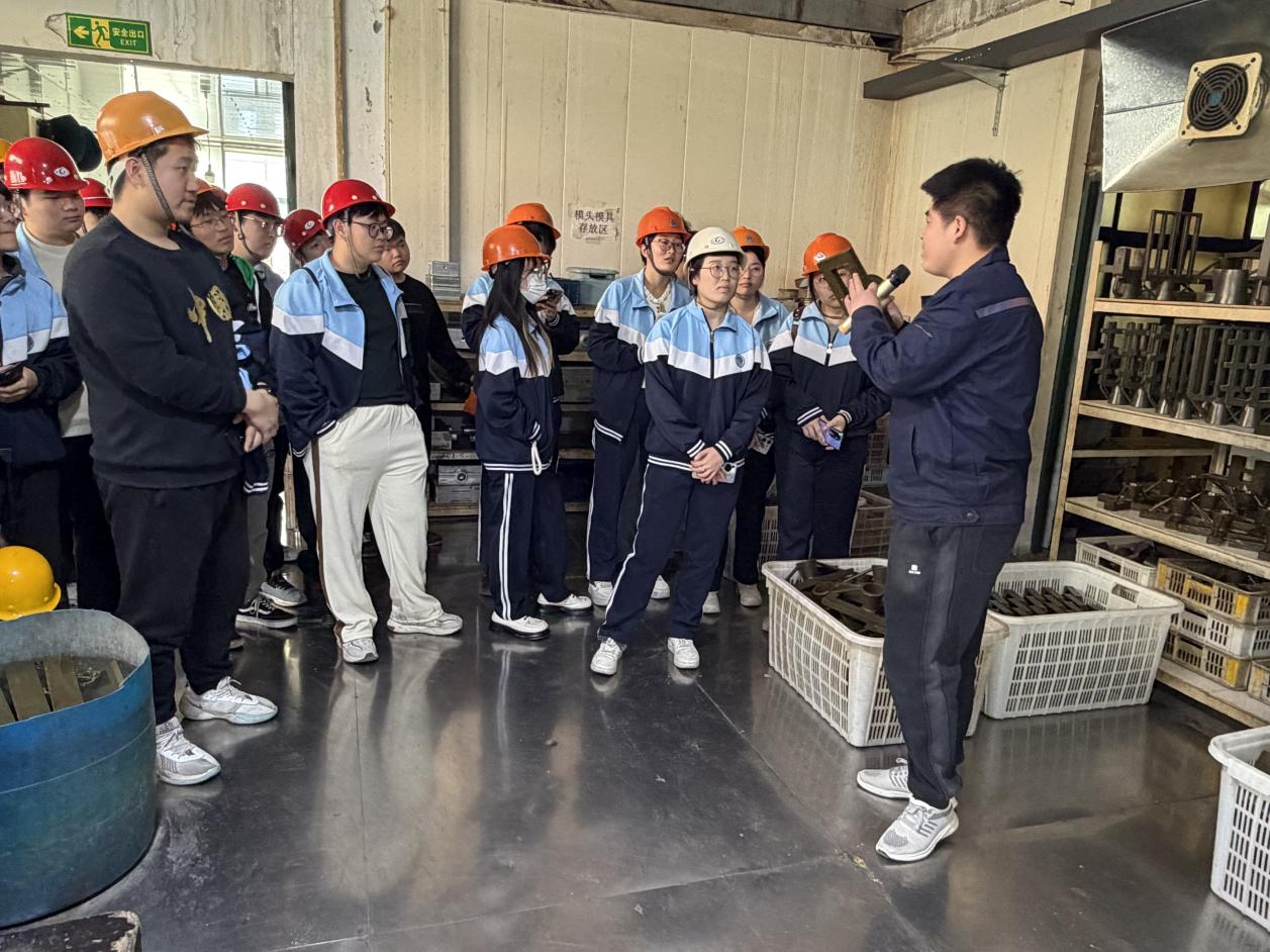 43bbc8c98b1c9f6e6637c209e7433077